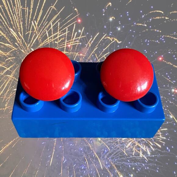 Vintage Costume Jewelry 3 Necklaces and 1 pair of clip-on earrings 4-pc Bundle - Picture 5 of 15